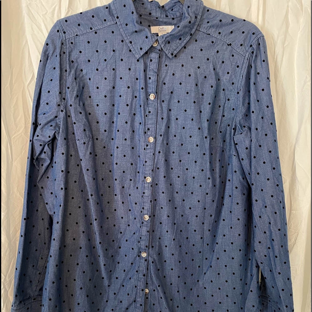 Croft & Barrow Blue Denim Blouse with‎ Black Dots.